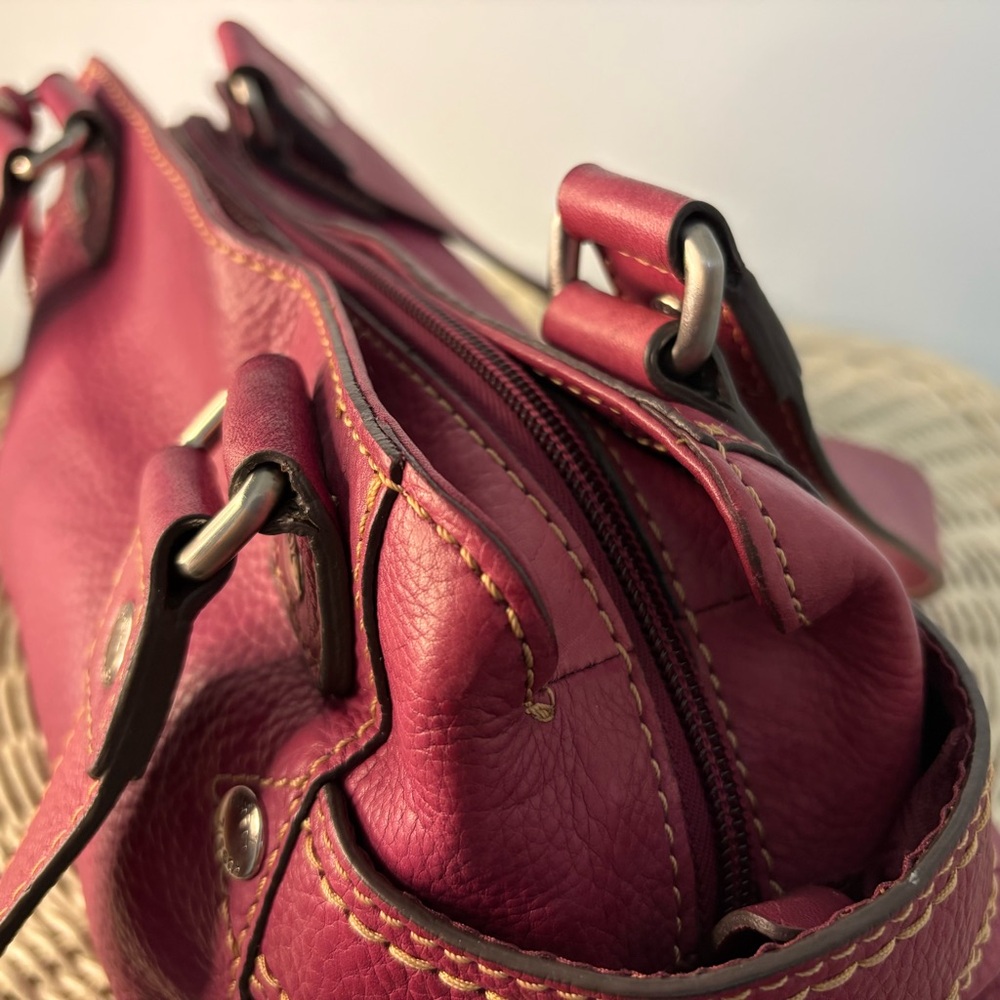 Fossil Pink Leather Shoulder Bag - Picture 7 of 11